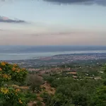 Дом отдыха Casa La Papuzza Mare E Etna